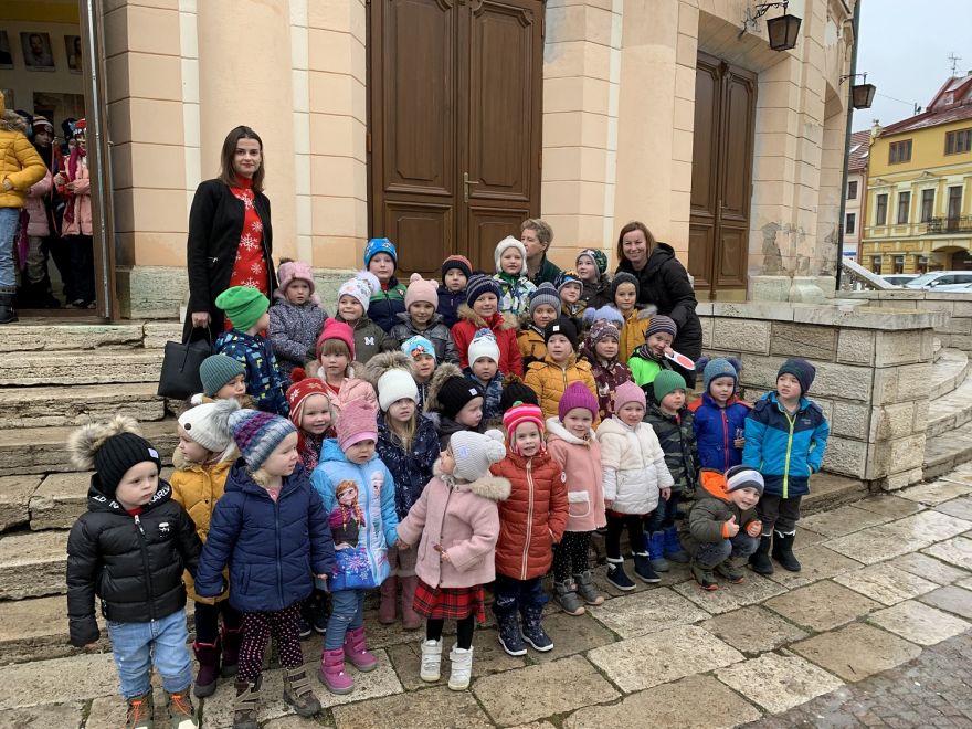 Divadelné predstavenie - Perníková chalúpka